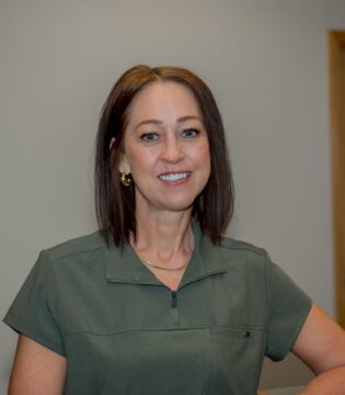 Amanda Fraughton, Front Office Amanda Fraughton, Front Office